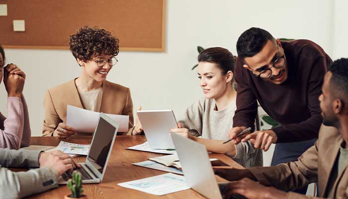 تفویض اختیار کارکنان
